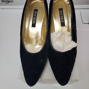 Escada shoes